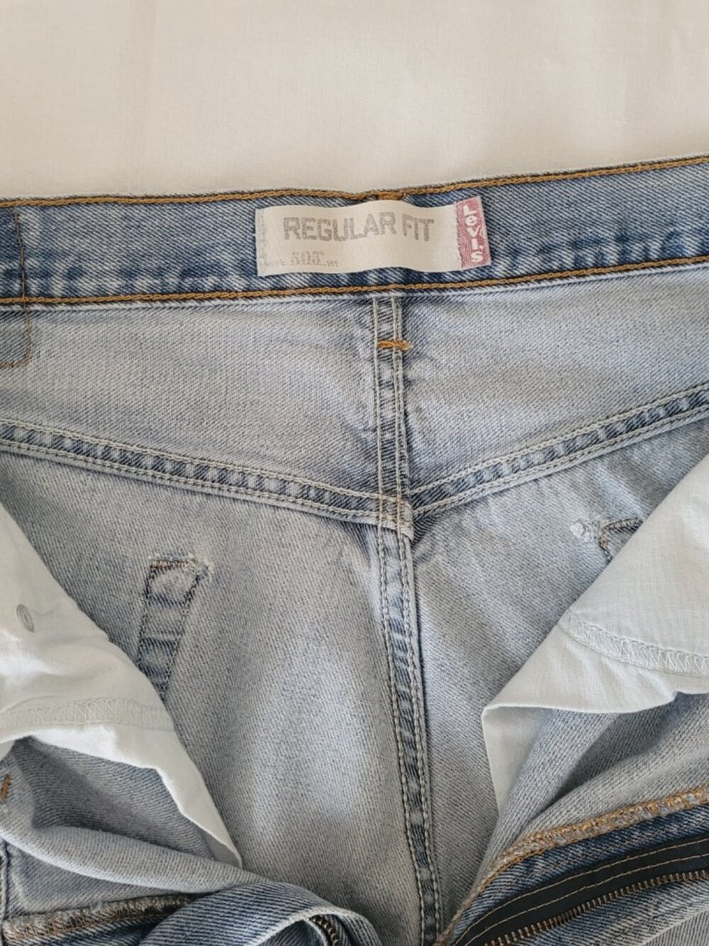 Levis 505 Jeans Regular Fit 36x32 Mens Worn - Picture 9 of 15